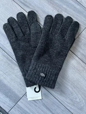 UGG MENS KNIT TECH GLOVES, CHARCOAL GRAY, NWT, ONE SIZE