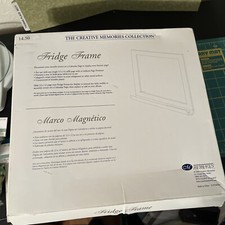 CREATIVE MEMORIES COLLECTION Magnetic Fridge Frame  12x12 Refill Pak Great Gift