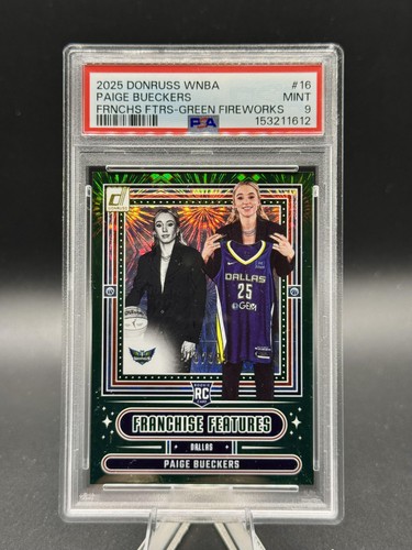 2025 Paige Bueckers [Green Fireworks] #16