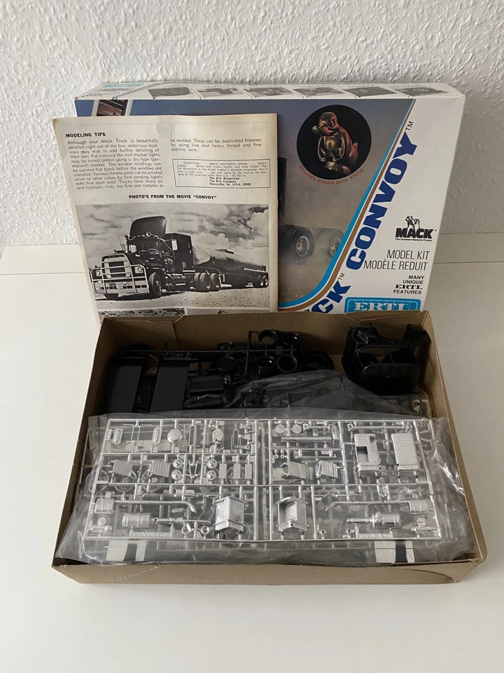 ERTL MACK "RUBBER DUCK CONVOY" - Image 3 of 3