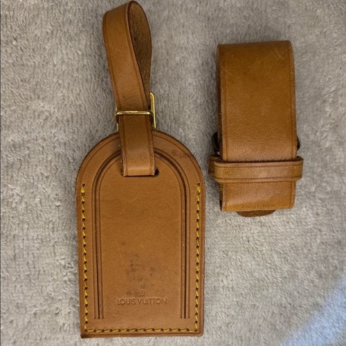 Vintage Louis Vuitton Luggage Tag and Poignier in Vachetta Leather (11D)