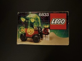 NEW SEALED LEGO 6833 Beacon Tracer - RETIRED Space M-Tron 1990