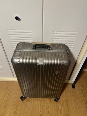 Rimowa Lufthansa Private Jet MW E-Tag 85L Gold 4 wheels Carry Case