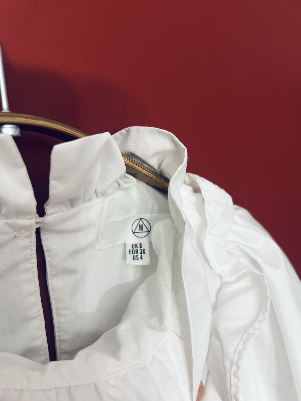 MISGUIDED White Dramatic Extreme Ruffle Frill Sle… - image 10