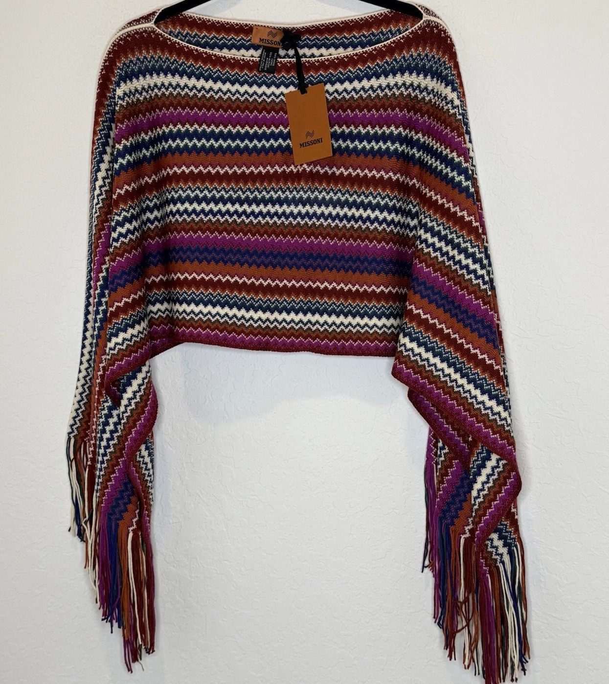 Missoni Poncho Cape Shawl Zigzag Chevron Knit Fringe Wool Blend Italy NWT $430
Opens in a new window