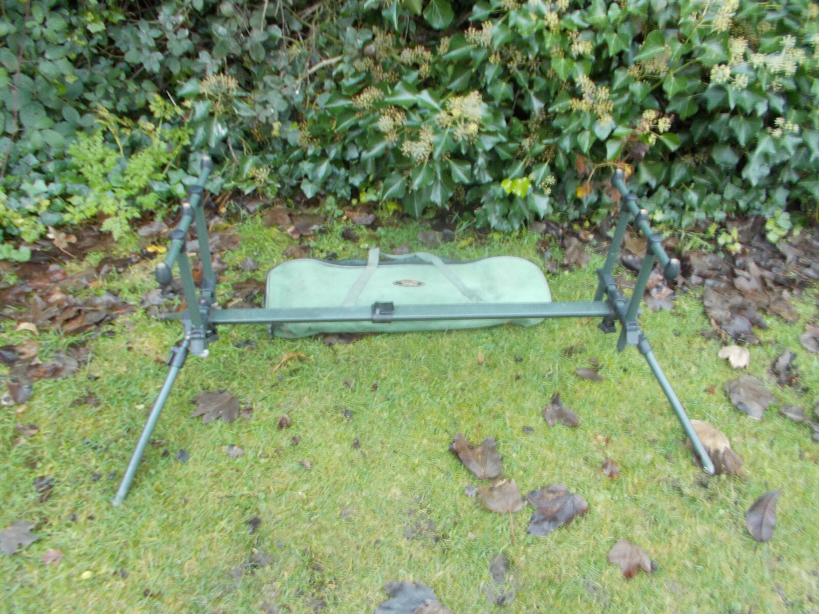 TF Gear fishing rod pod used carp tackle CARP FISHING SET UP eBay