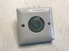Mode Lighting PIR-01-01-24v-SM Surface Mount 24v PIR (Volt Free) (108)