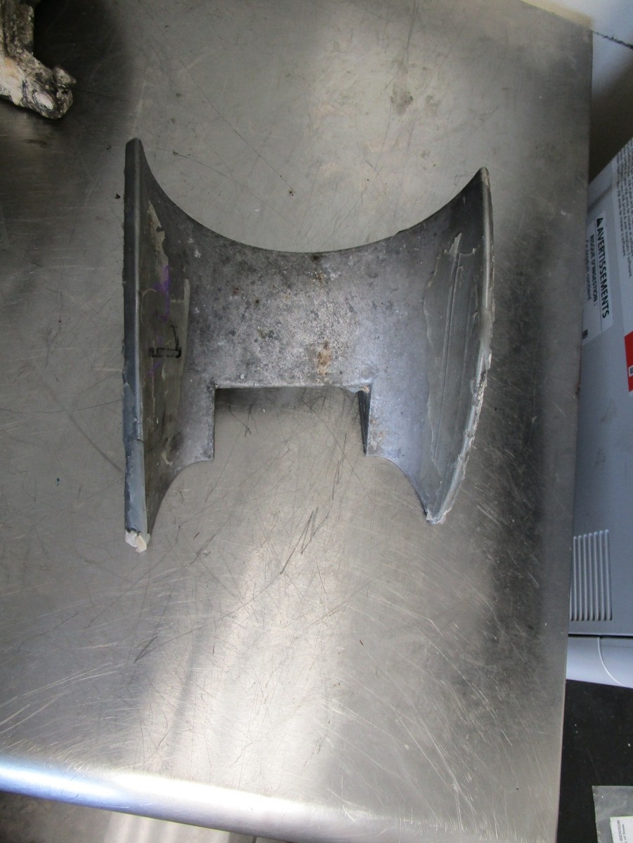 97 KAWASAKI STS 750 INTAKE GUIDE SHOE SCOOP 13070-3721 | eBay