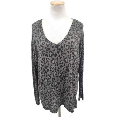 NWT Lucky Brand lounge wear animal print v neck top in size Large