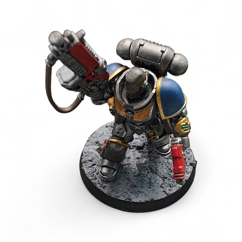 Ultramarines Lieutenant Painted Warhammer Space Marines 40K Lot B