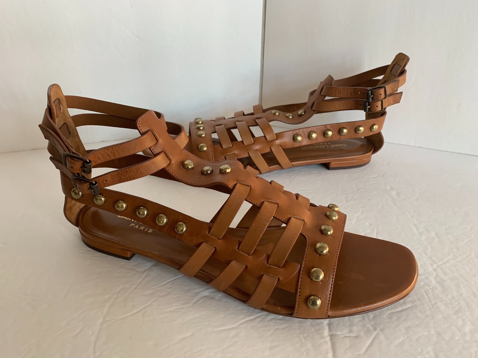 Sandalo gladiatore con borchie gabbia caramello YSL Saint Laurent taglia 42