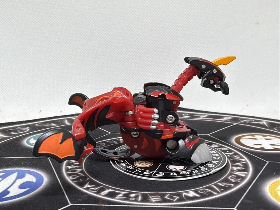 Bakugan Battle Brawlers Pyrus Hex Viper Helios Anime Color & Card Painted - Image 2 of 4