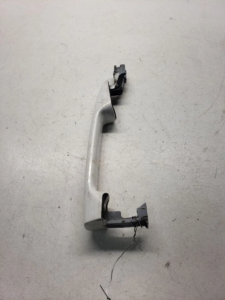 Manija de puerta de pasajero manija de puerta exterior delantera para 10-13 MAZDA 3 1438491 Foto 2 de 4