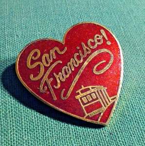 Vintage San Francisco Heart & Trolley Gold Tone Metal & Enamel Lapel Brooch Pin