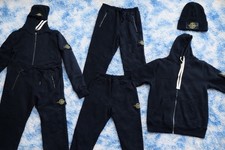 Tuta stone island nera