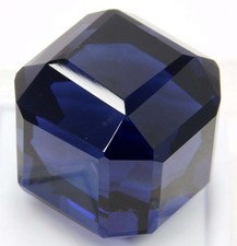 226.10 Ct Natural Blue Tanzania OF Tanzanite Certified Cube Cut Gemstone