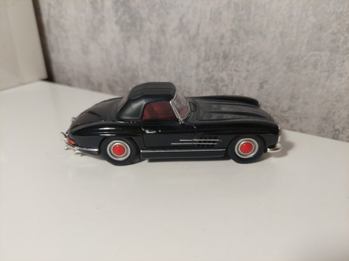 Corgi Classic Diecast Vehicle Car Mercedes 300 Sl Roadster 1:43 Scale Vgc Used - Picture 1 of 10