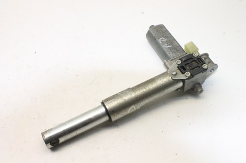 BMW X5 E70 3.0 sd Sitzsteuerungsmotor vorne rechts 8320447 3.00 Diesel 17926392