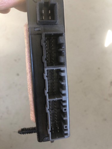 2006-2010 Chrysler 300C Power Window Memory Module P56038722AL - Picture 2 of 3