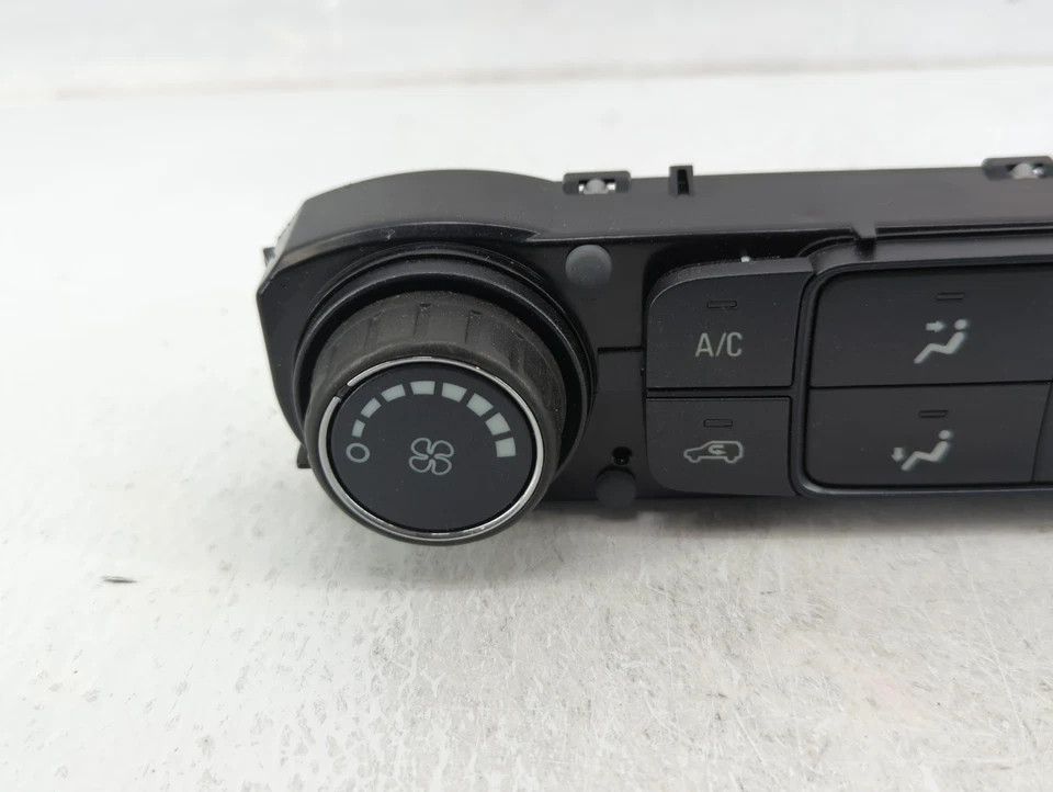 GMC Sierra 1500 2014-2014 calefacción climatización 23168151 FWAMO Foto 3 de 4