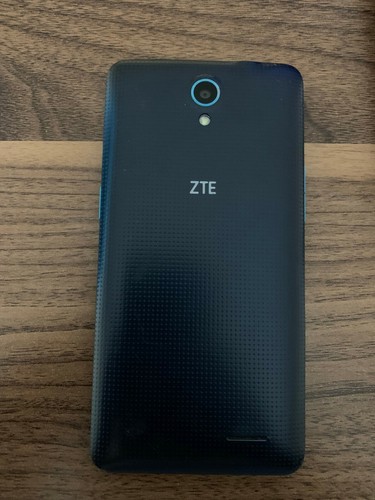 Metro Android 4G ZTE Black/Green Smart Phone Model Z828 Wifi Front/Rear Camera - Picture 3 of 3