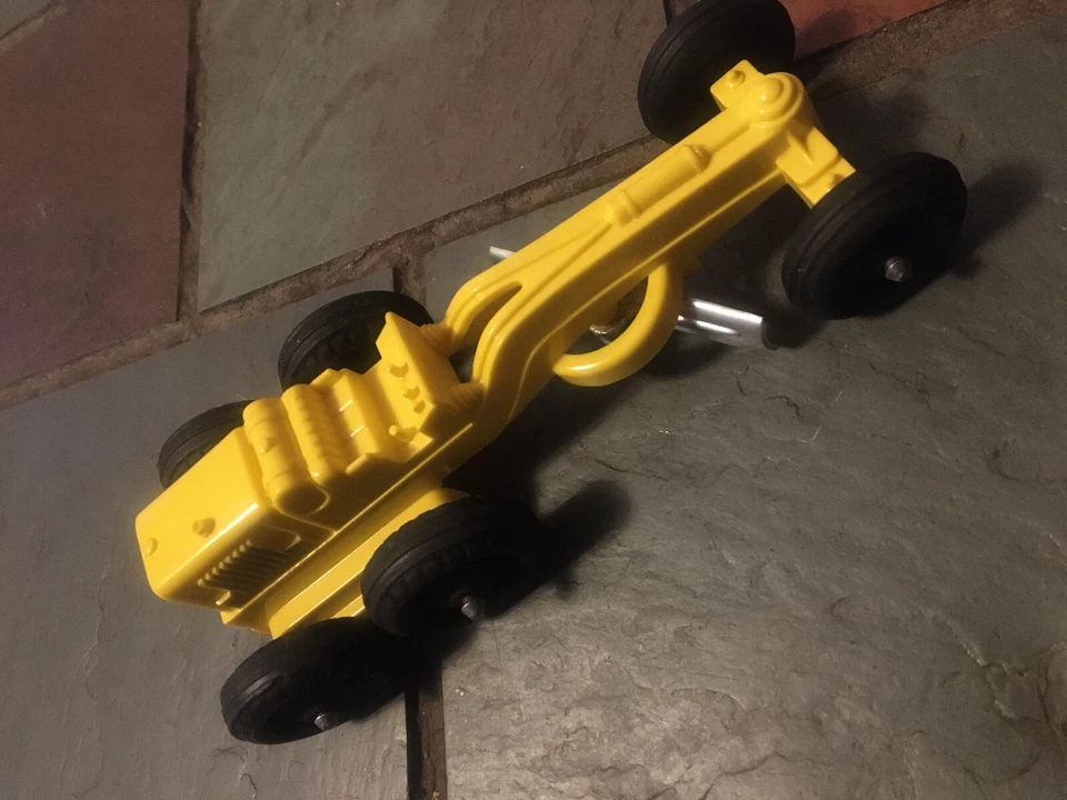 HUBLEY ROAD GRADER MINT 7" HARD PLASTIC FAIR BOX - Image 4 of 4