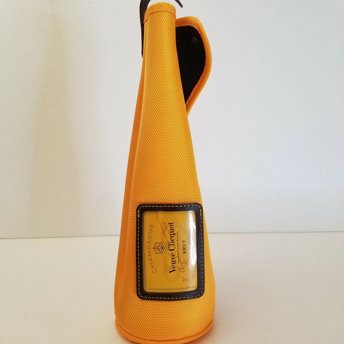 Veuve Clicquot Travel Champagne Carry Case Insulated Zipper Cooler