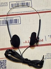 Lot Of 40 Cheap Headphones. 3.5mm Jack. Each Pair Still In Its Original Packag