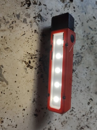 Milwaukee Rover Magnetic Flood Light 300 Lumens Model# 2108 - Preowned - Picture 12 of 12