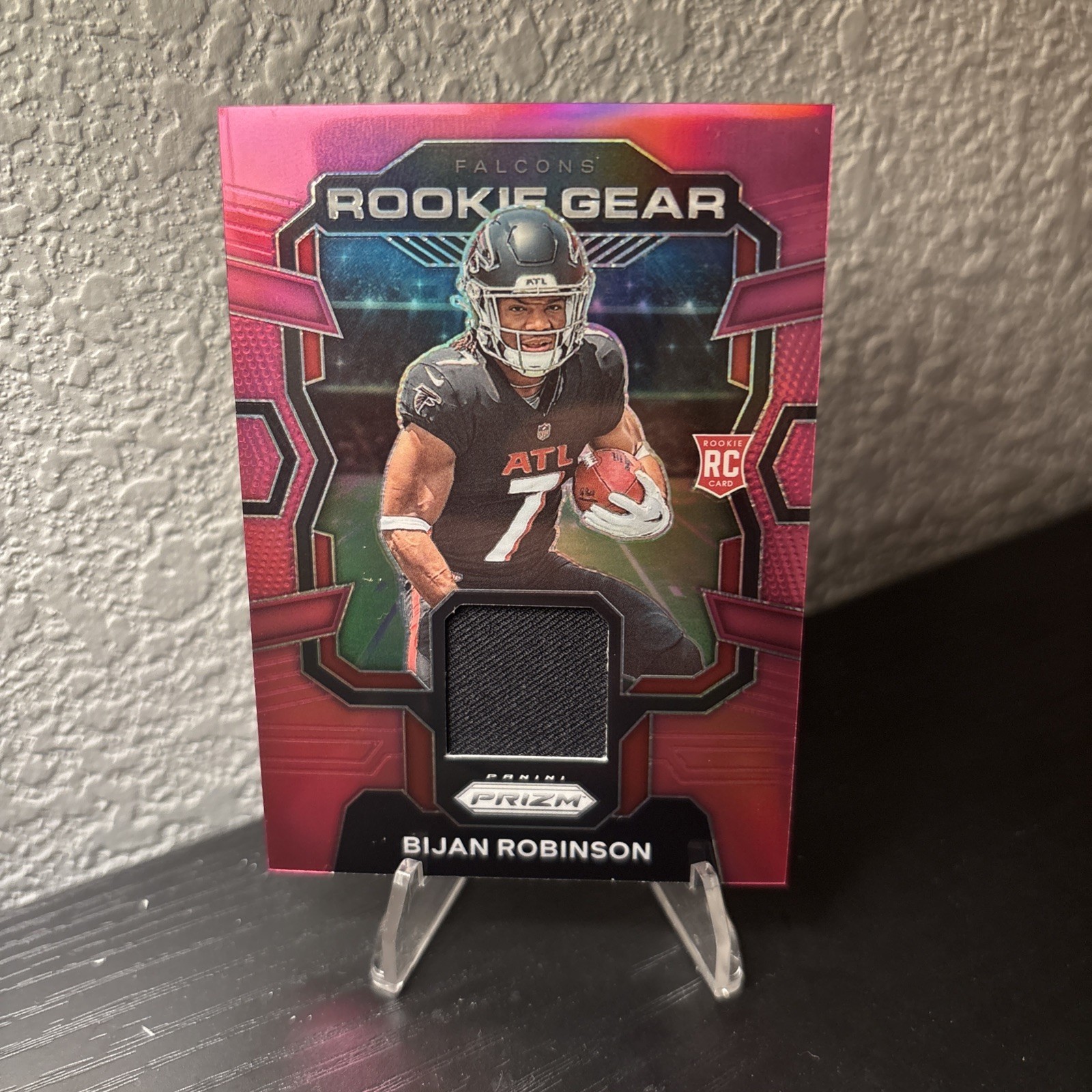 2023 Prizm Bijan Robinson Rookie Gear Jersey Pink RC #RG-BR Falcons