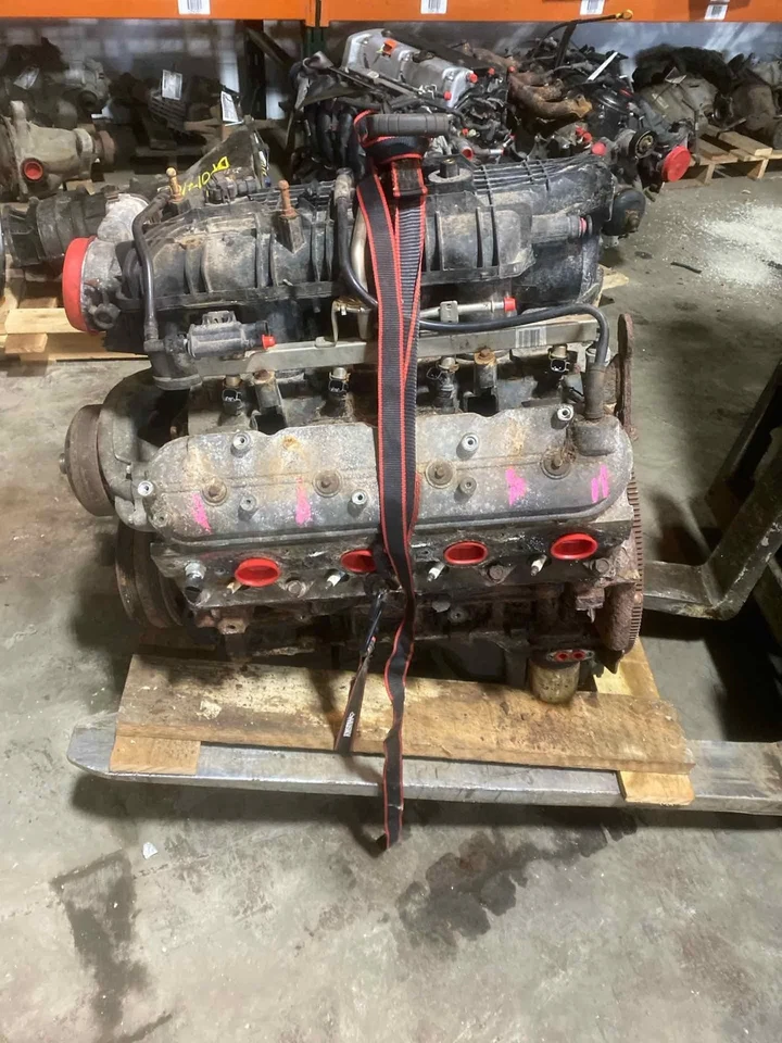 Used Engine Complete Assembly fits: 2007 Chevrolet Silverado 2500 pickup 6.0L VI - Image 3 of 4