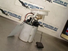 FUEL PUMP FUEL PUMP C BMW 1 Series (E87/87N) 2010 7197073