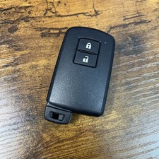 GENUINE TOYOTA 2 BUTTON REMOTE SMART KEY FOB TESTED TOKAI RIKA BA7EQ GOOD CONDIT