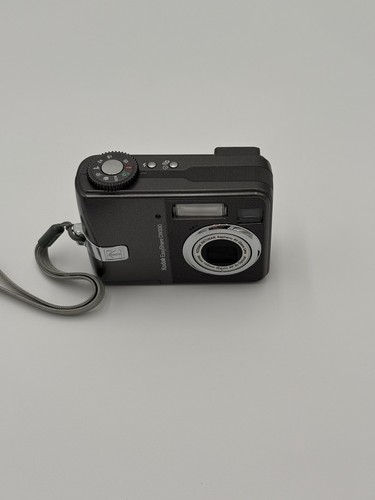 Kodak EasyShare CW330 4.0MP Digital Camera Silver Tested Works EUC