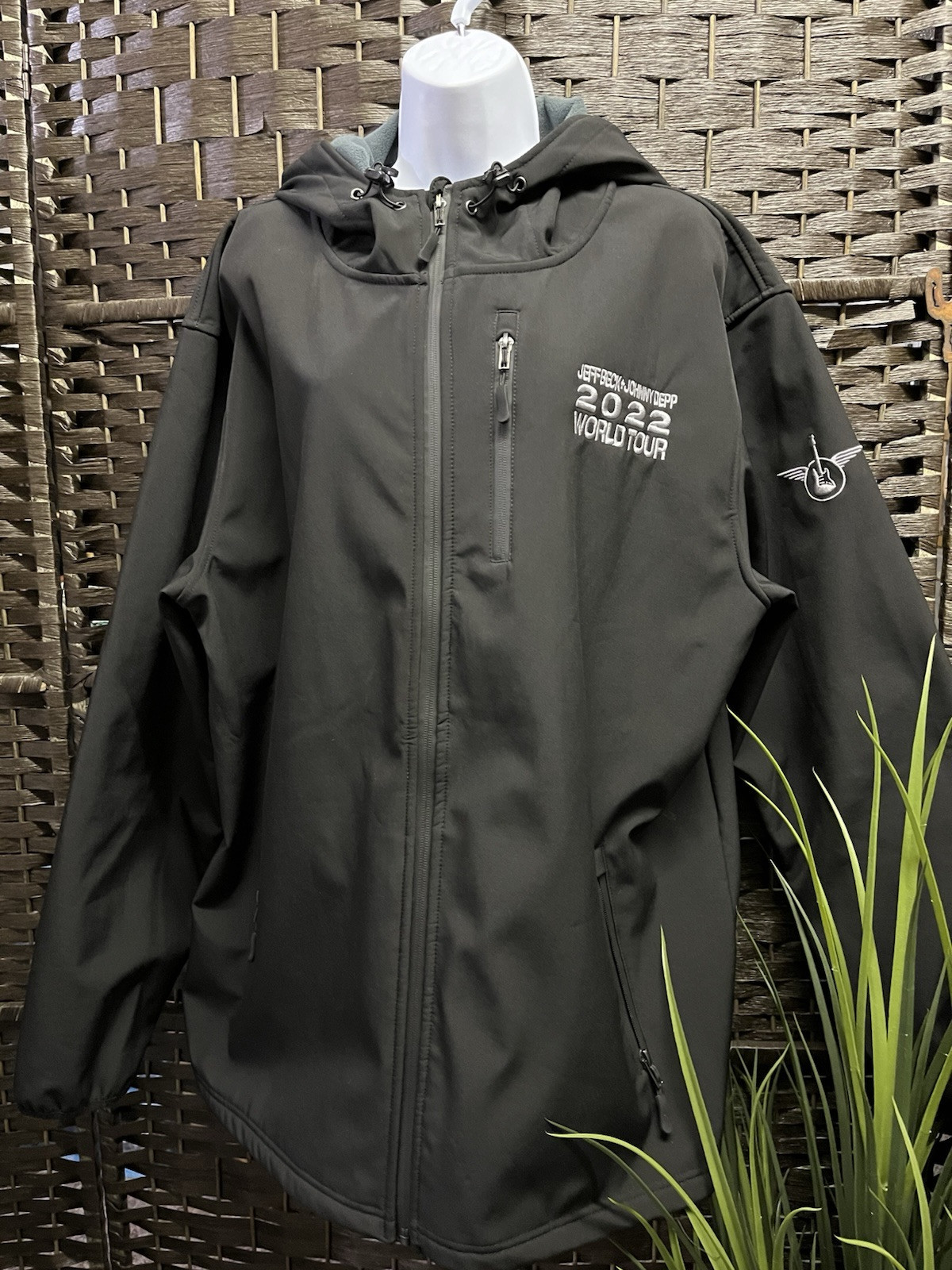 Independent Trading Poly-Tech Softshell Jacket Fu… - image 2
