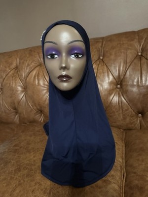 Women Instant Hijab With Crystal Brooch.  Color: Navy blue .