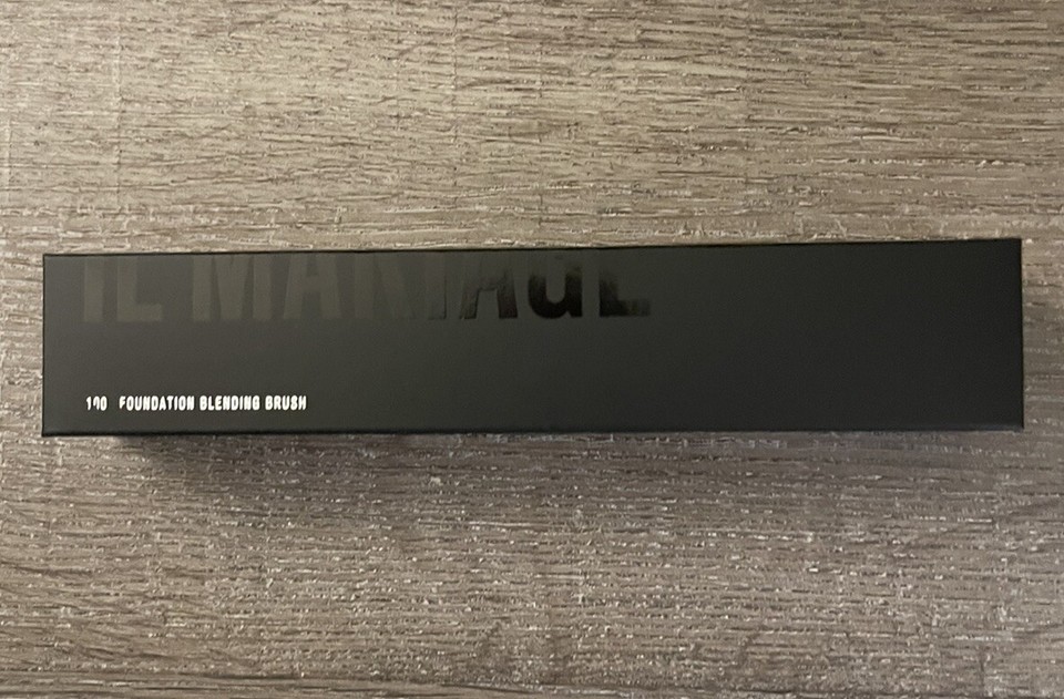 Il Makiage Foundation Blending Brush 100 retail 45 BRAND NEW! eBay