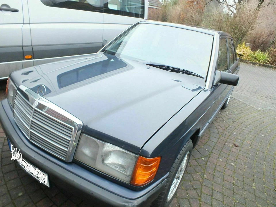 1991 Mercedes W201 BLAU 199800 Km H-Kenn. Möglich manuell Top Zustand 190 Diesel - Bild 2 von 4