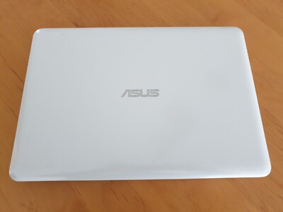 Asus Vivobook E402SA  N3050 eMMC 32GB / HD-Grafik 500 2GB / WIN 10
