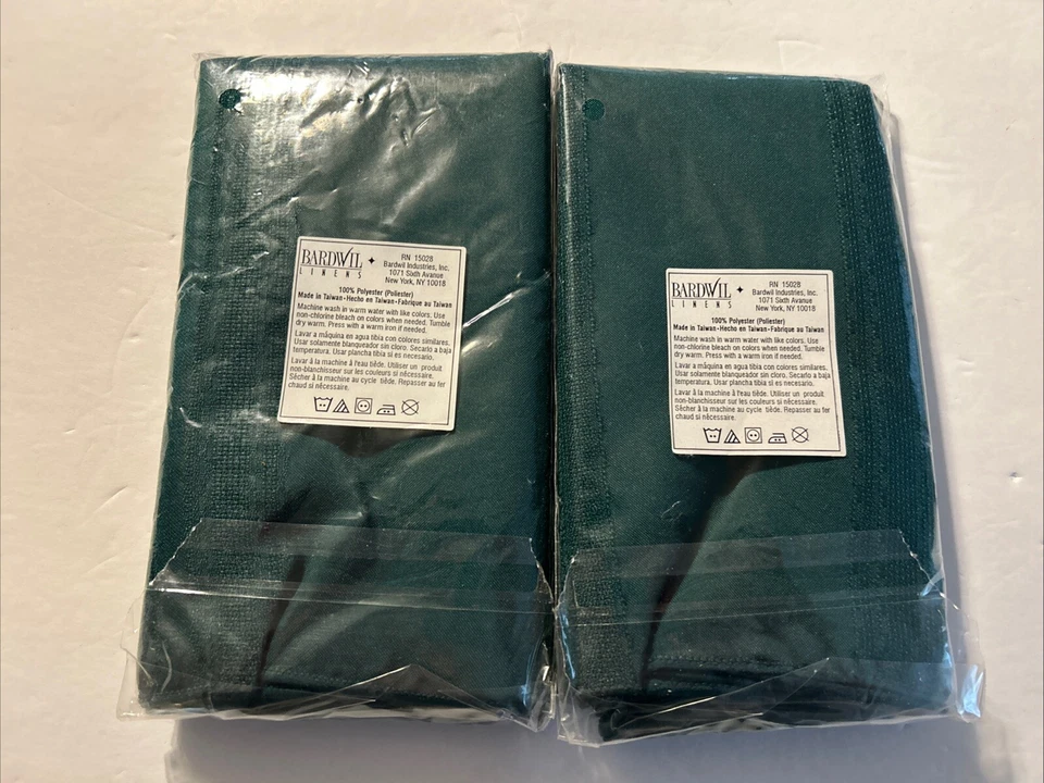 Servilletas de cena grandes de poliéster suave verde abeto con rayas tonales 17"x17" JUEGO DE 8 Foto 2 de 4