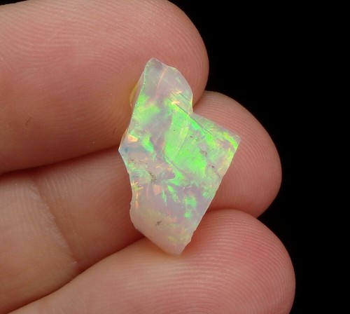 OPAL var. PRECIOUS OPAL ---- Ethiopia - Amhara Region - Welo /pg863 - Picture 12 of 16
