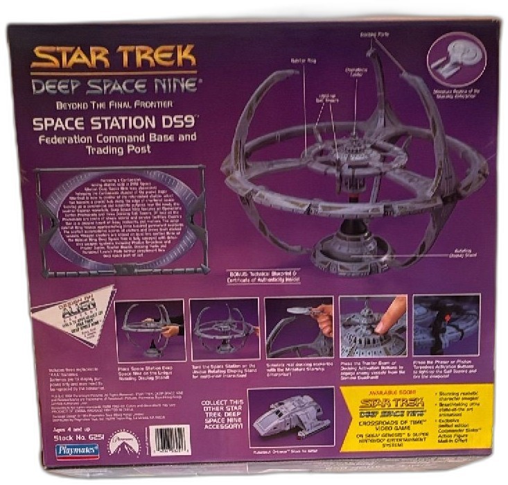 Star Trek Deep Space Nine DS9 Space Station Playmates 6251 Boxed
