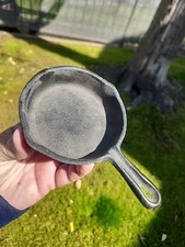 Vintage Cast Iron 4" Mini Ashtray Skillet Pan Spoon Rest/Farmhouse