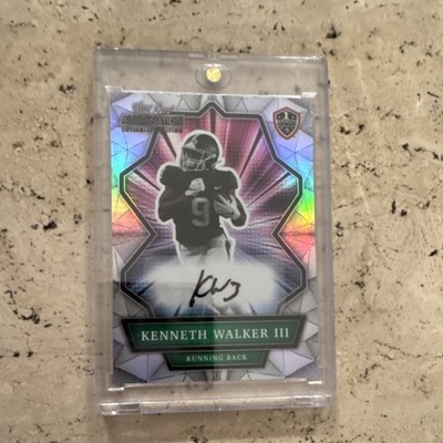 Wild Card Alumination NIL Kenneth Walker III Silver Autograph Rookie #ANBC-1