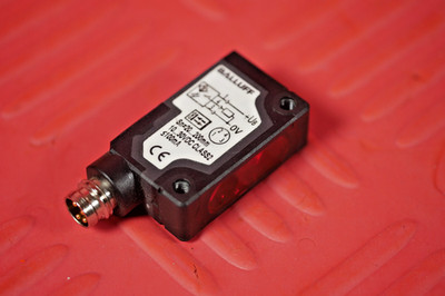 BALLUFF BOS012A BOS 5K-PS-RH12-S75 Lichttaster mit Hintergrundausblendung
