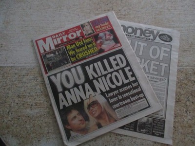 21. Februar 2007, DAILY MIRROR, Anna Nicole Smith, Laura Garnett, June Sarpong