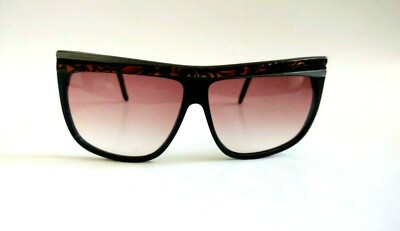 NWT Vintage 90\'s Large Acetate Lady Fashion Sunglasses (S.Black) Vintage 90 main image 2