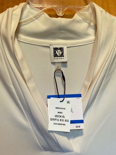 Anne Klein Size XL Sleeveless V-Neck Blouse New - Picture 4 of 6