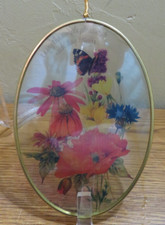 OVAL GLASS PAINTED SUNCATCHER CARDINALS 9 X 6.5 INCHES BIRDS