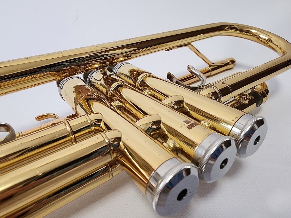 Yamaha YTR-2335 Trumpet Lacquered with Case Musical | eBay Yamaha YTR-2335 Trumpet Lacquered with Case Musical | eBay